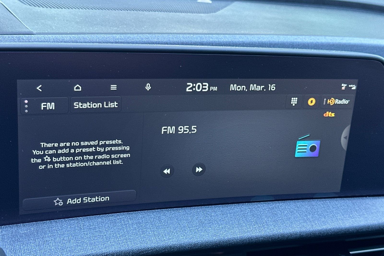 Used 2023 Gray Kia Light image 19