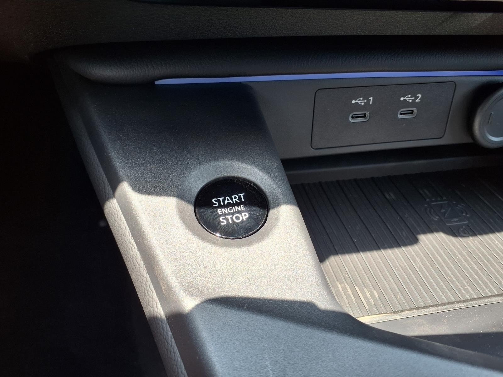 2026 Nissan Sentra SR White at Robbins Nissan