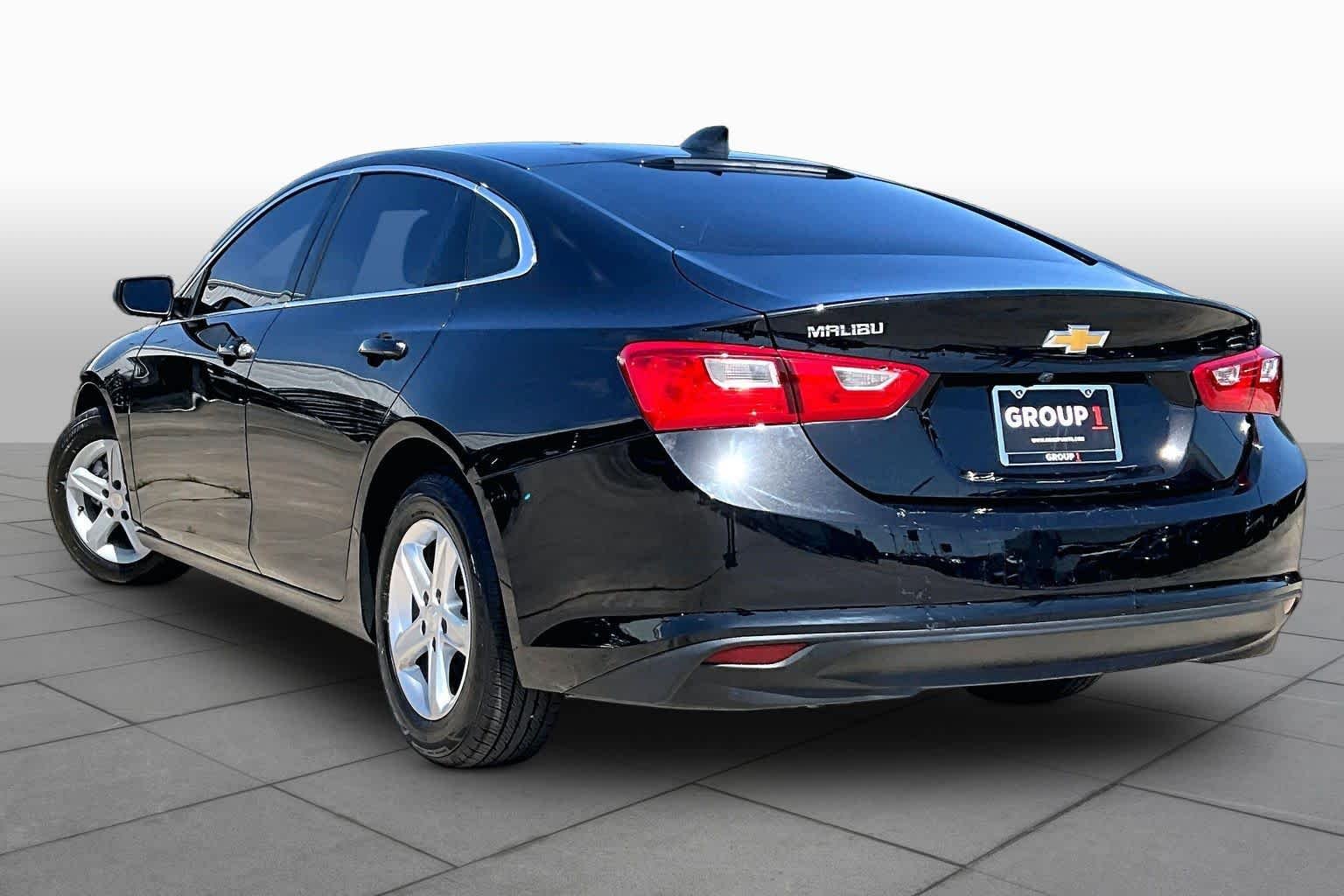Used 2022 Mosaic Black Metallic Chevrolet LS image 12