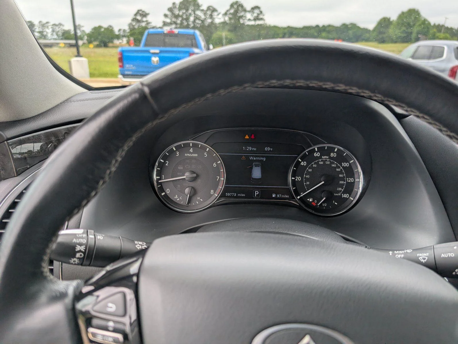 Used 2024 Anthracite Gray INFINITI LUXE image 31