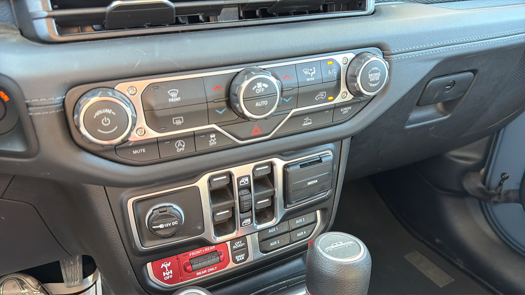 Used 2026 Gray Jeep Rubicon image 24