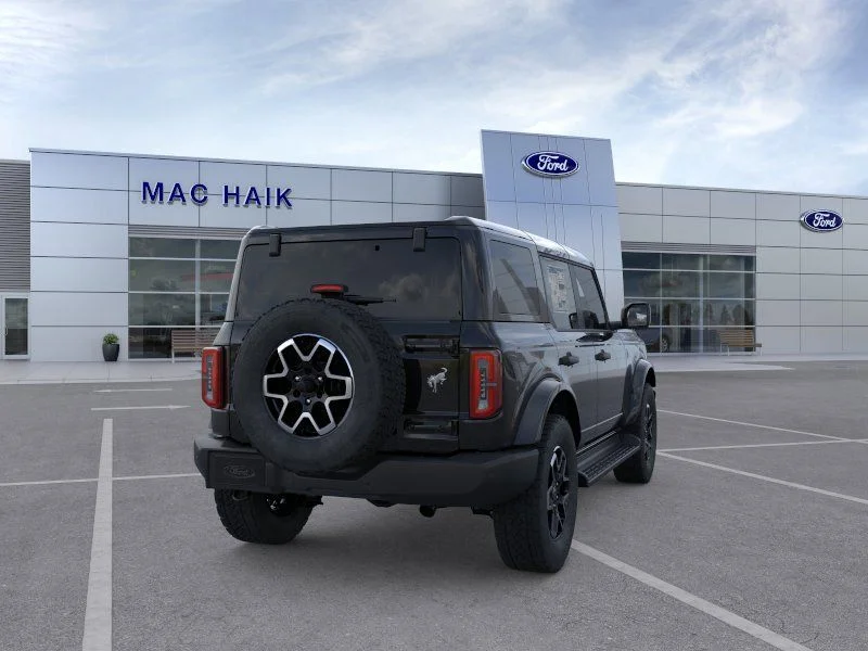 New 2026 Shadow Black Ford Outer Banks® image 8