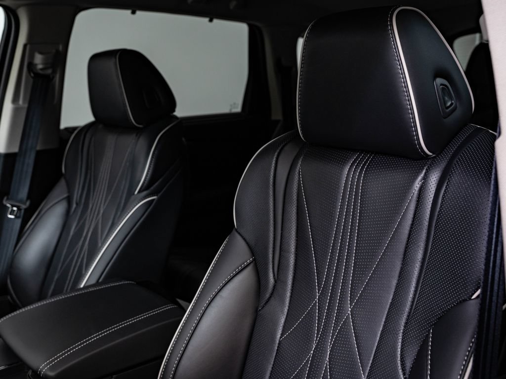 New 2026 Platinum White Pearl Acura Advance Package image 25