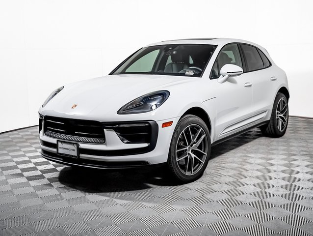 2026 Porsche Macan 