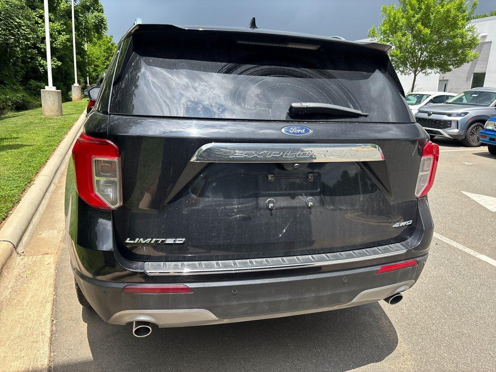 Used 2022 Agate Black Ford Limited image 4