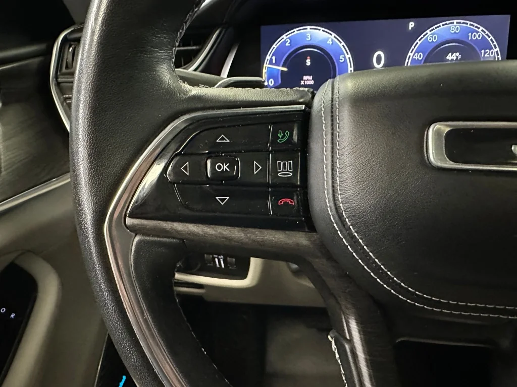 2022 Jeep Grand Cherokee L Overland - Photo 12