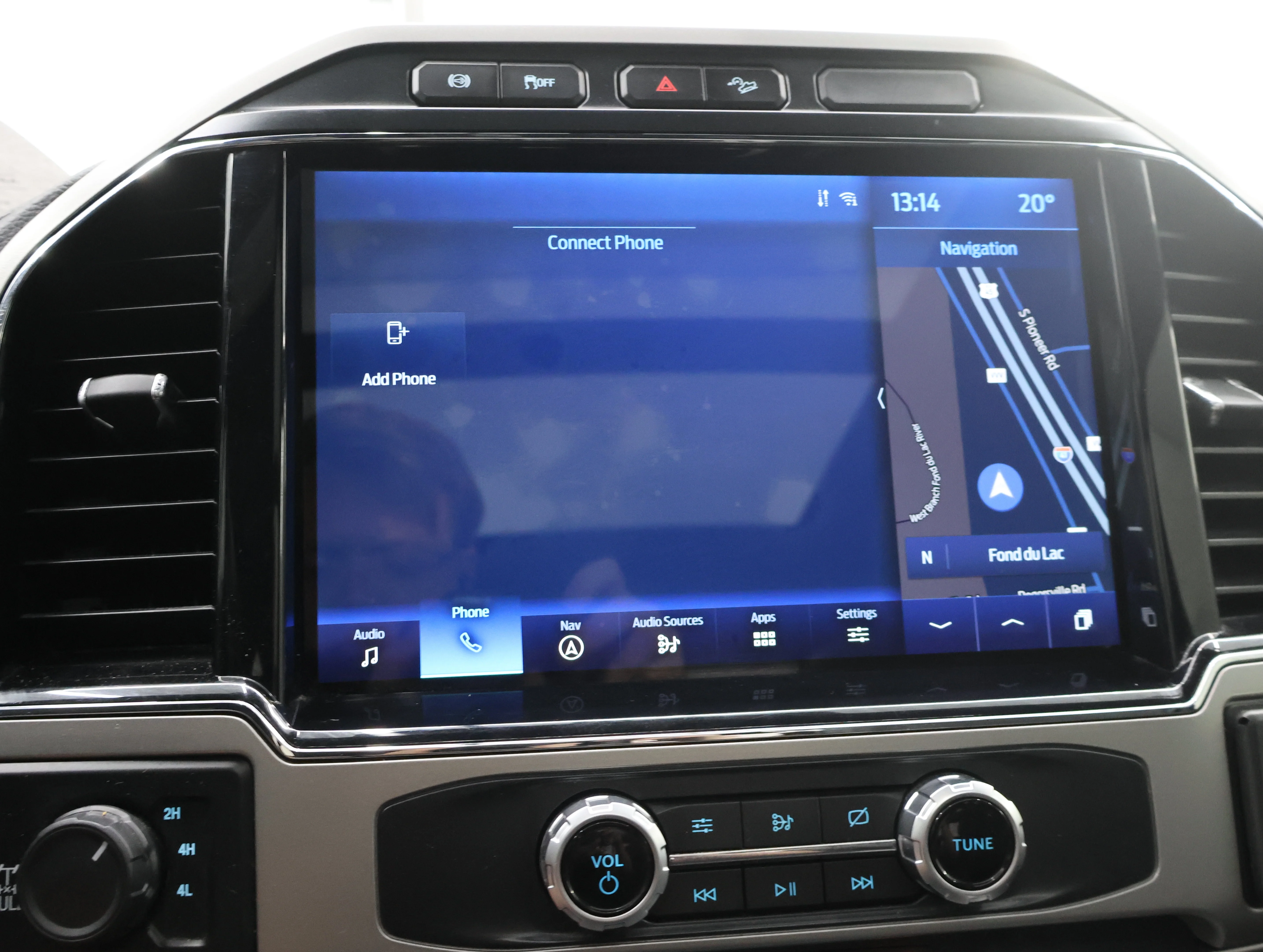Used 2022 Agate Black Metallic Ford Lariat image 52