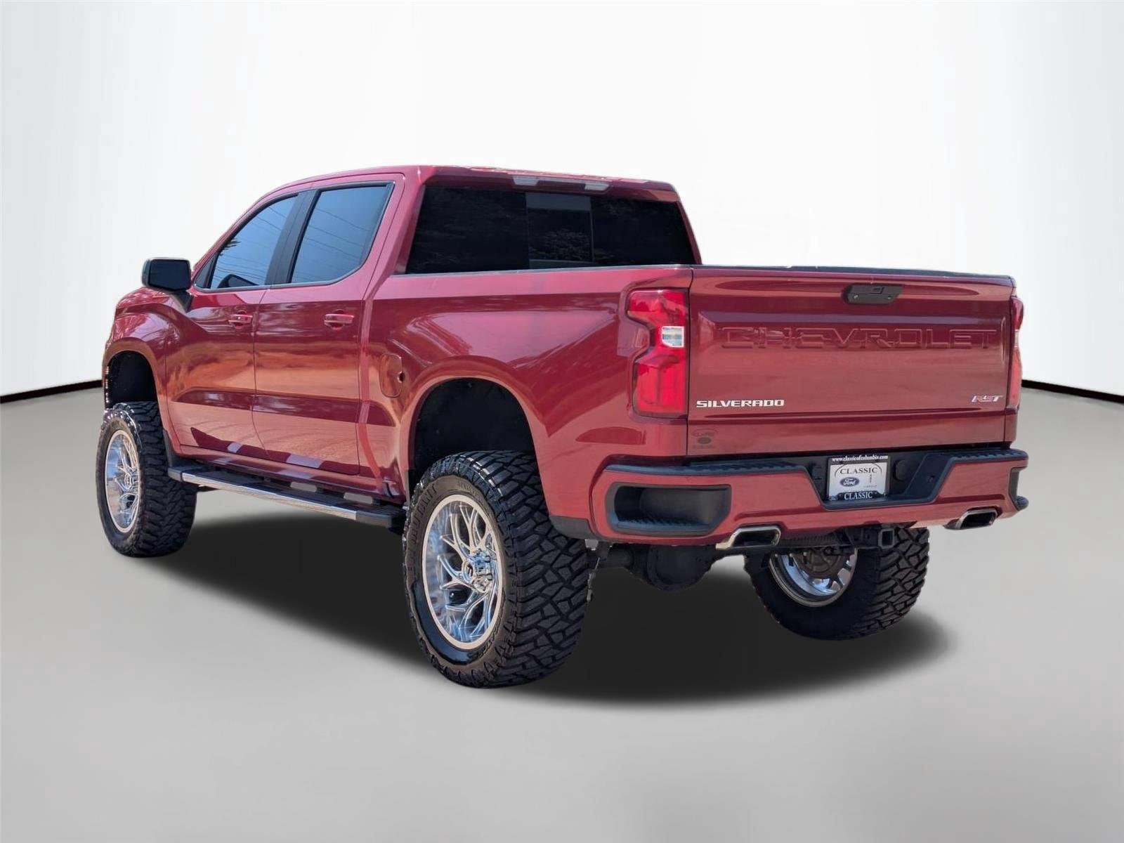 Used 2020 Cajun Red Tintcoat Chevrolet RST image 7