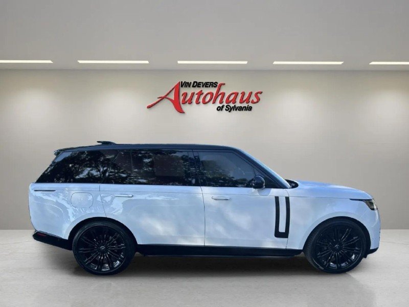 2024 Land Rover Range Rover SE - Photo 8
