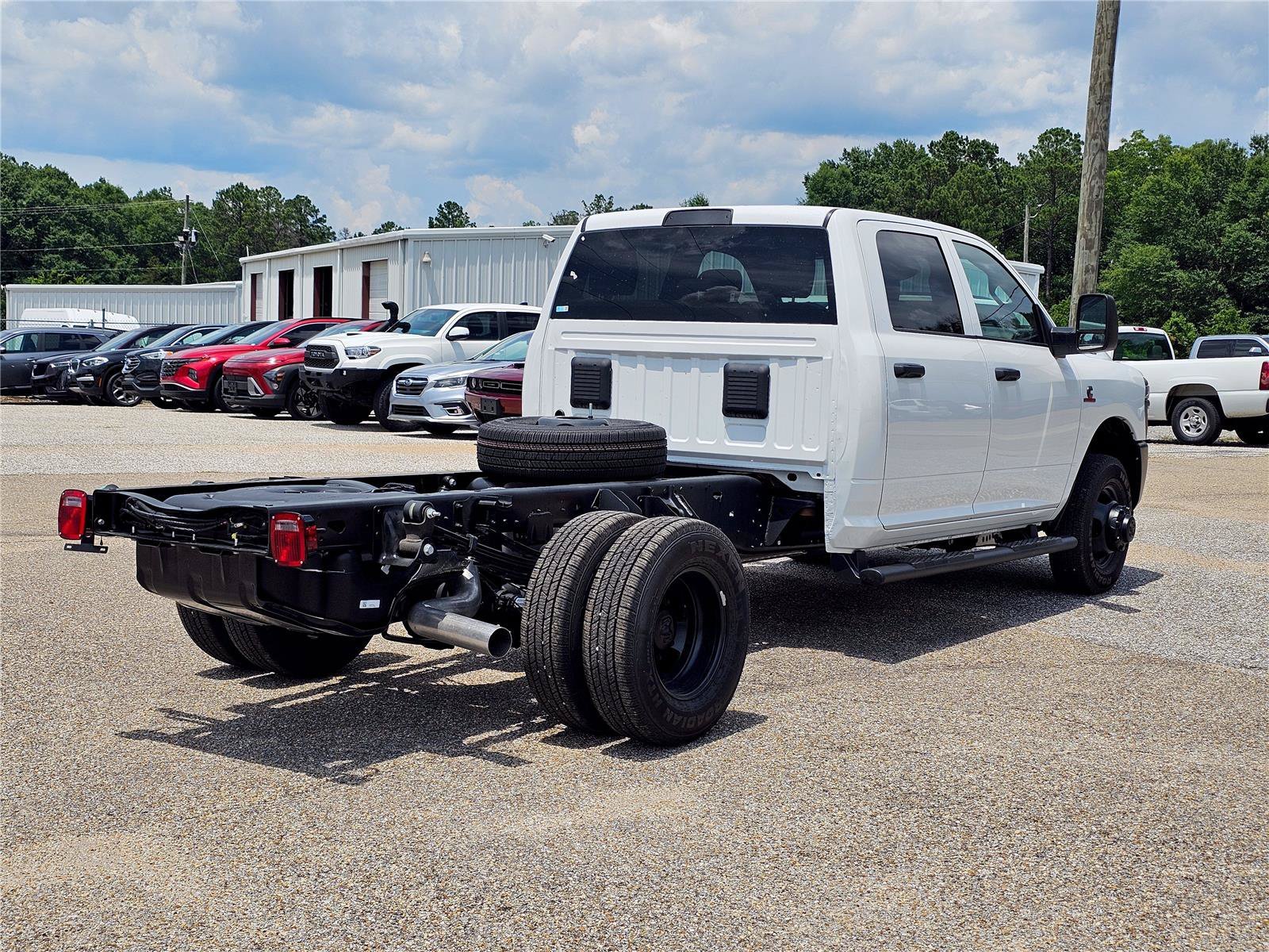 New 2026 Bright White Clearcoat Ram Tradesman image 10