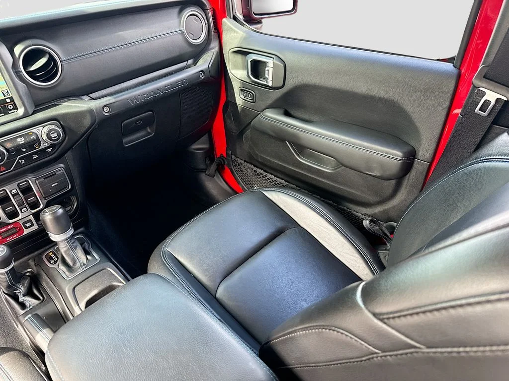 Used 2023 Red Jeep Rubicon 4xe image 26