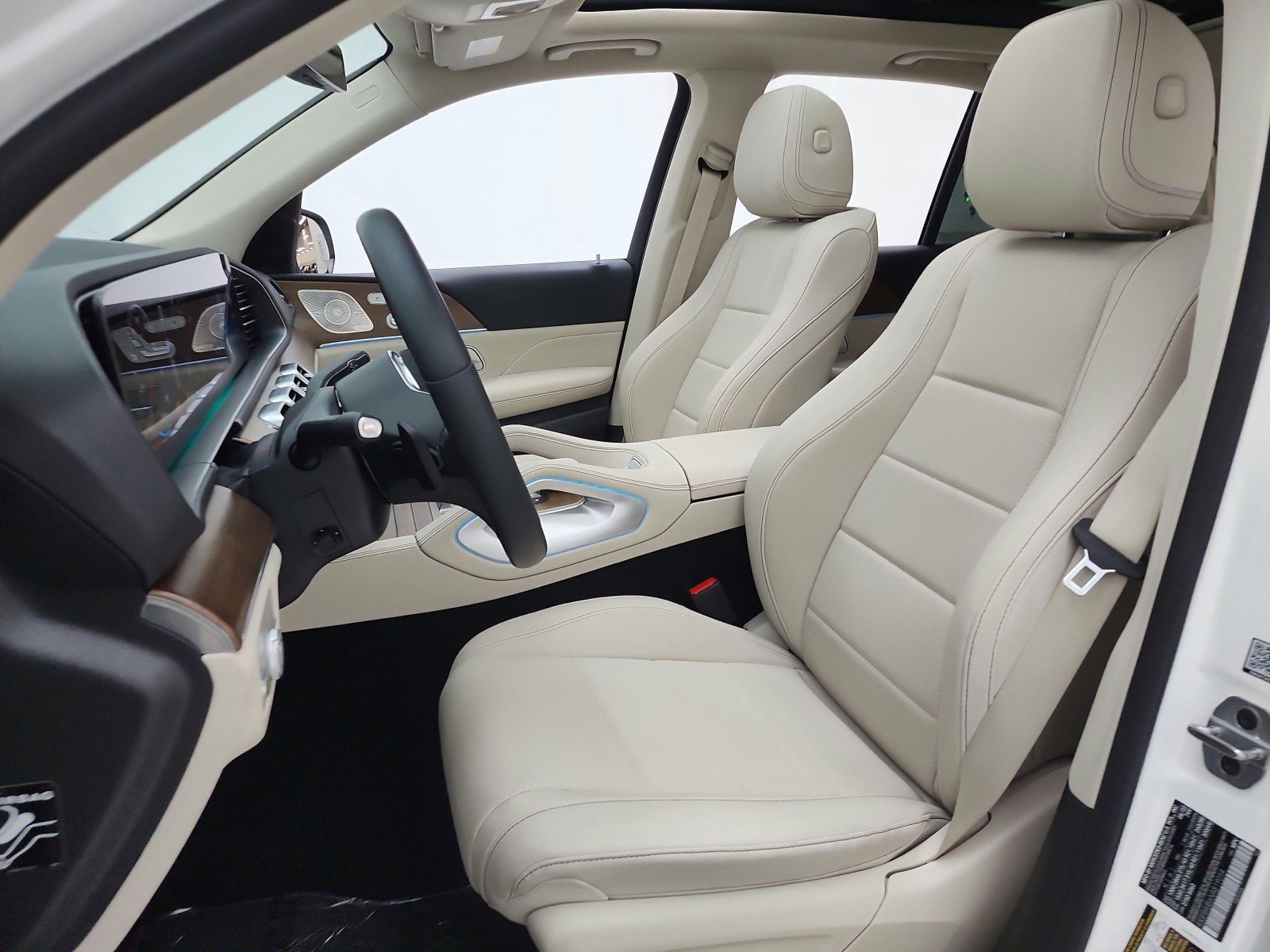 Used 2022 Diamond White Bright Mercedes-Benz GLE 350 SUV image 13