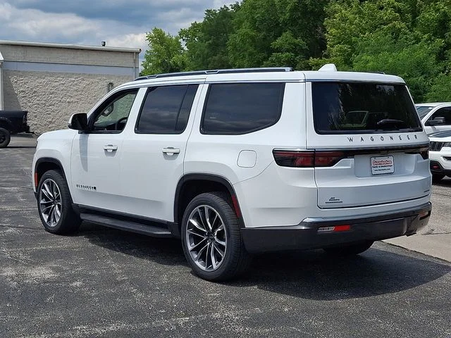 Used 2022 White Jeep Series II image 4