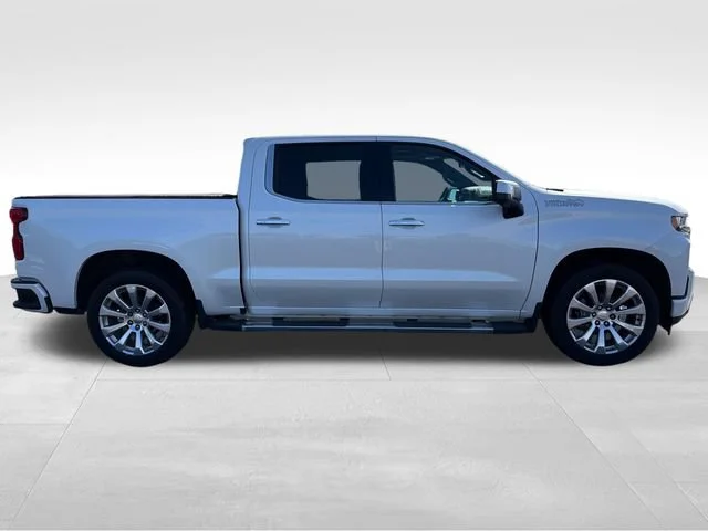 Used 2019 IRIDESCENT PEARL TRICOAT Chevrolet High Country image 8