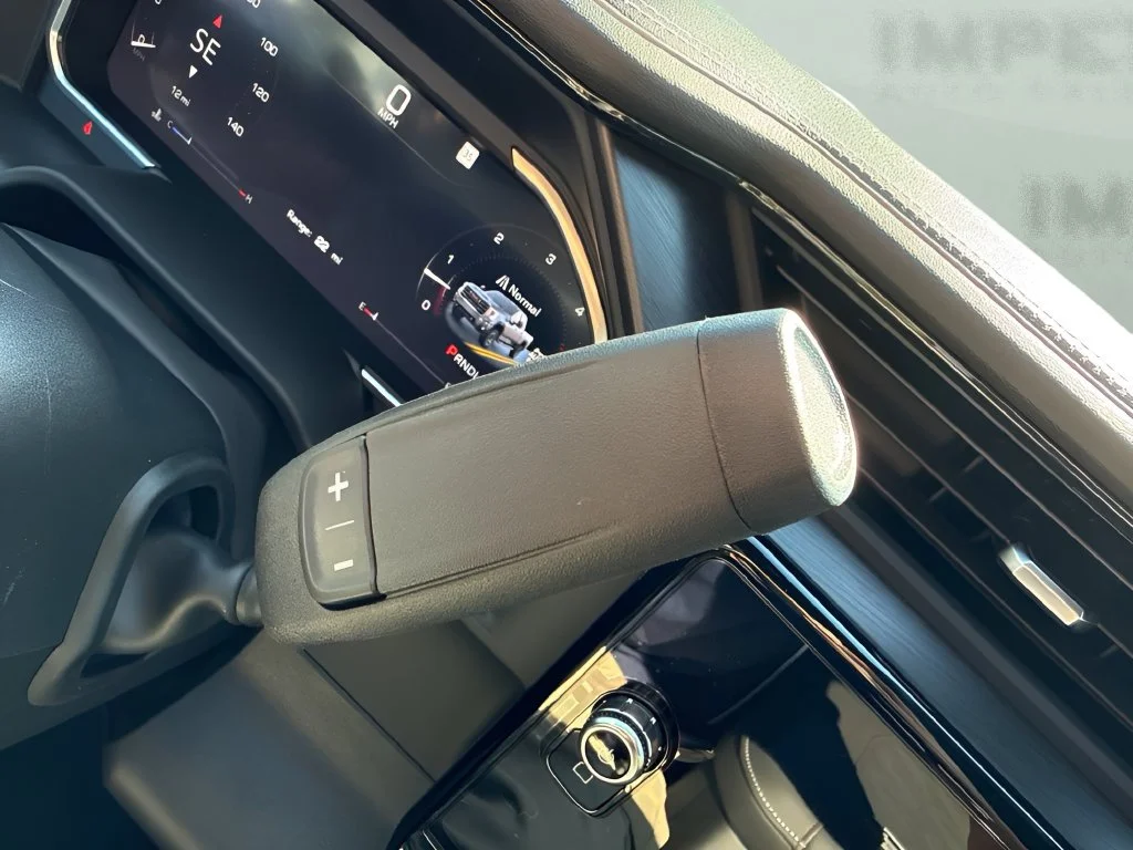 New 2026 Sterling Metallic GMC AT4X image 27