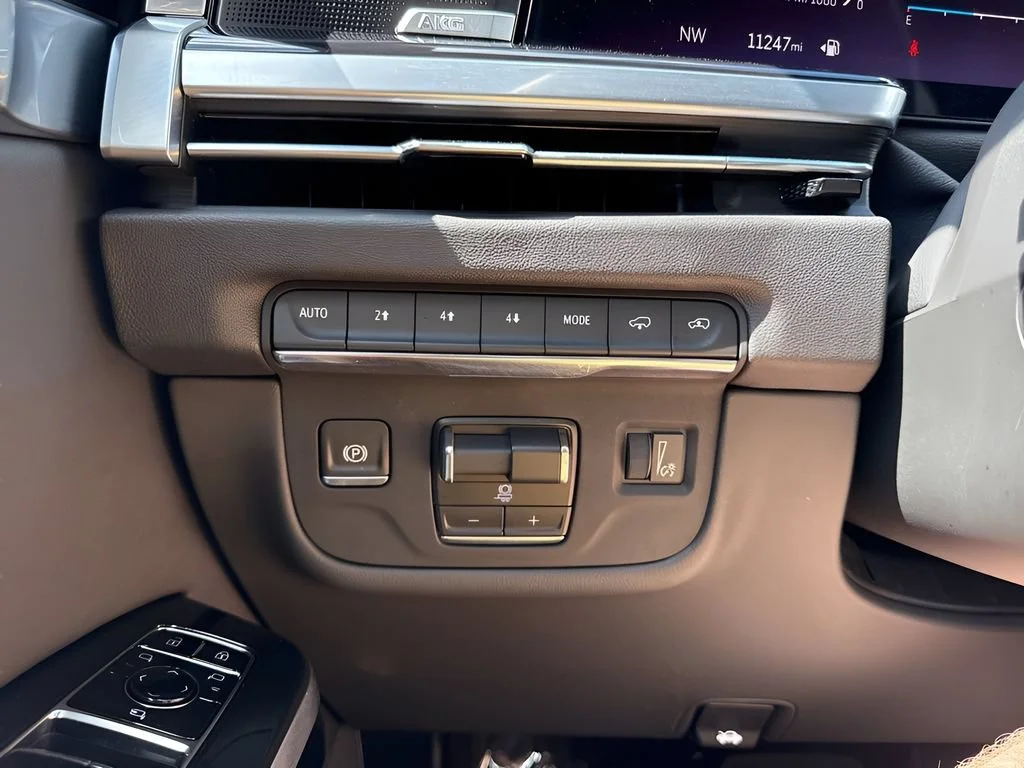 Used 2025 Black Raven Cadillac Sport image 25