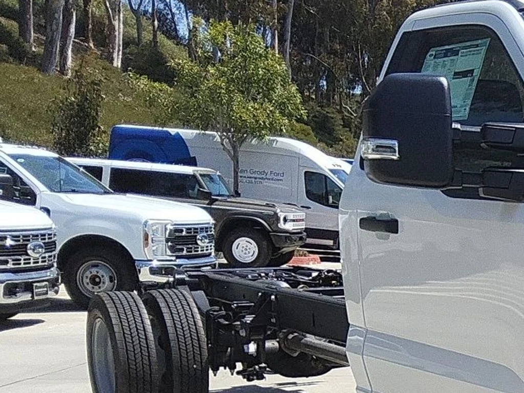 2026 Ford F-550 XL Regular Cab 205-In DRW's photo