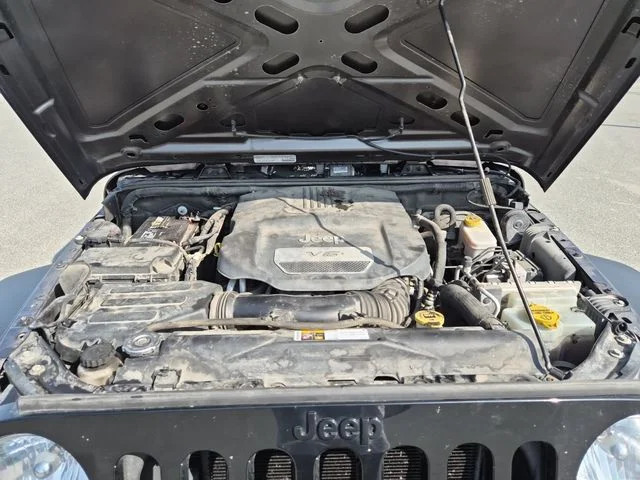 Used 2014 Gray Jeep Sport image 23