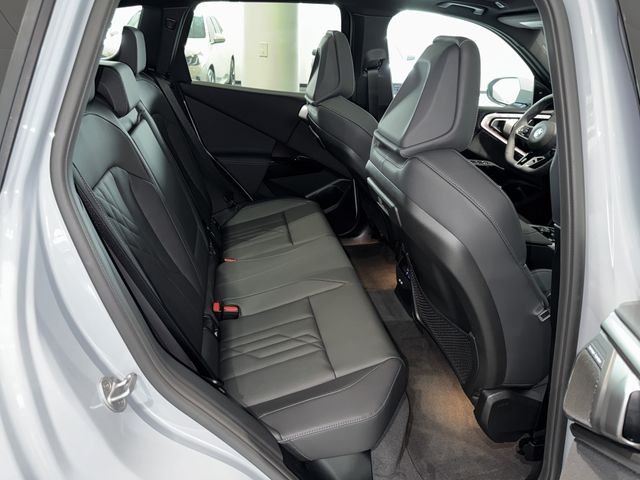 New 2026 Brooklyn Grey Metallic BMW 30 xDrive image 11
