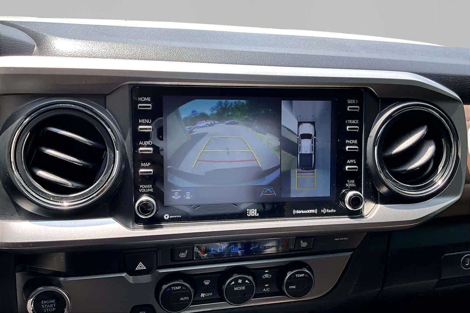 Used 2023 Ice Cap Toyota Limited image 27