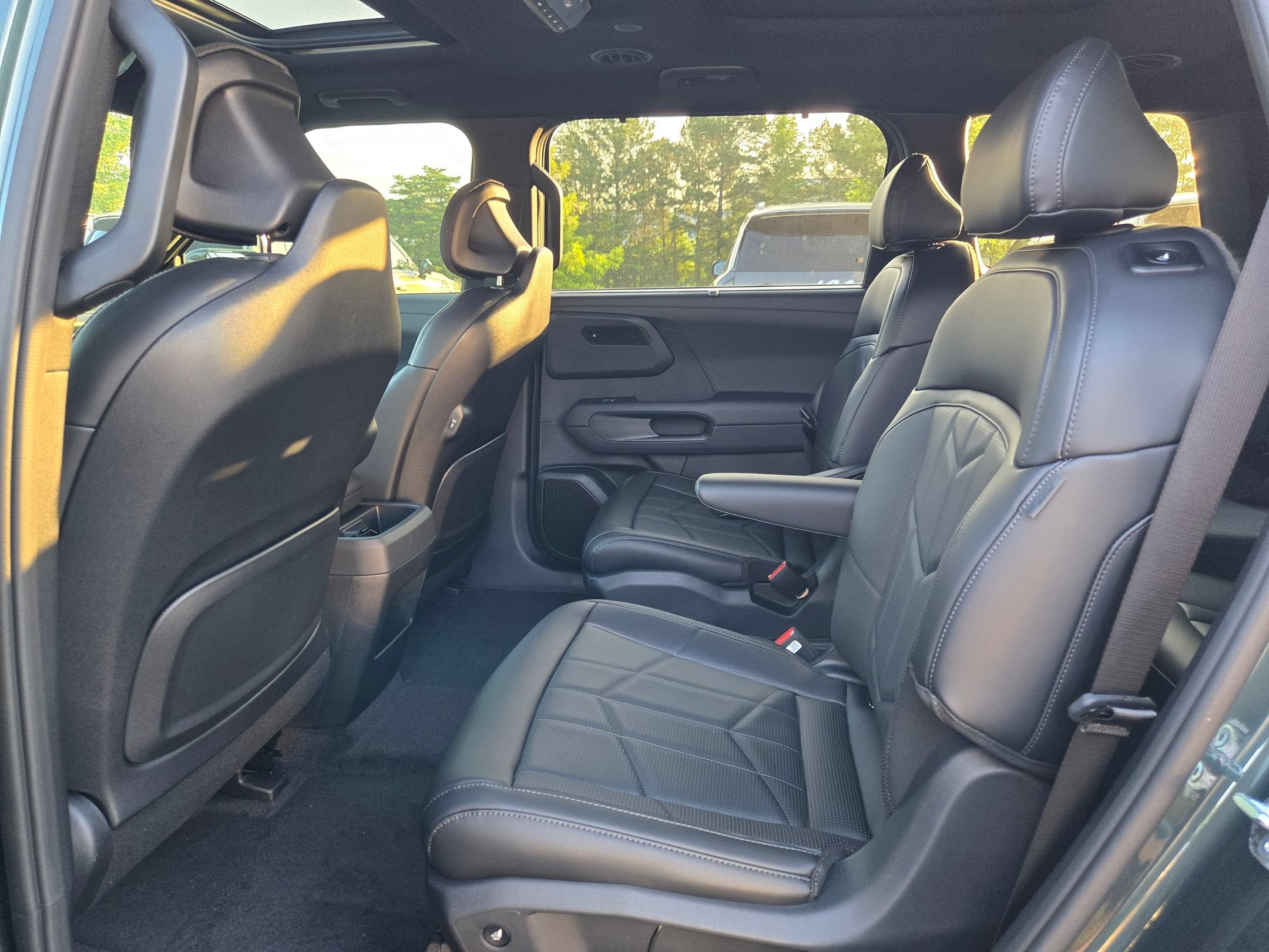 New 2027 Black Jade Green Kia X-Line SX image 35