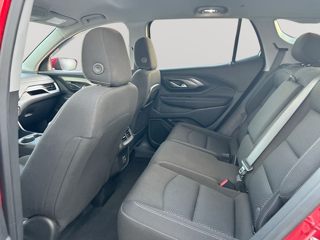Used 2023 Red GMC SLE image 27