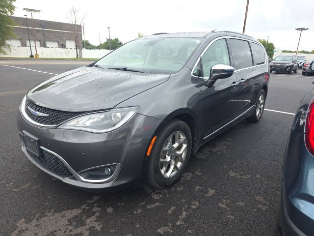 Used 2019 Granite Crystal Metallic Clearcoat Chrysler Limited image 1