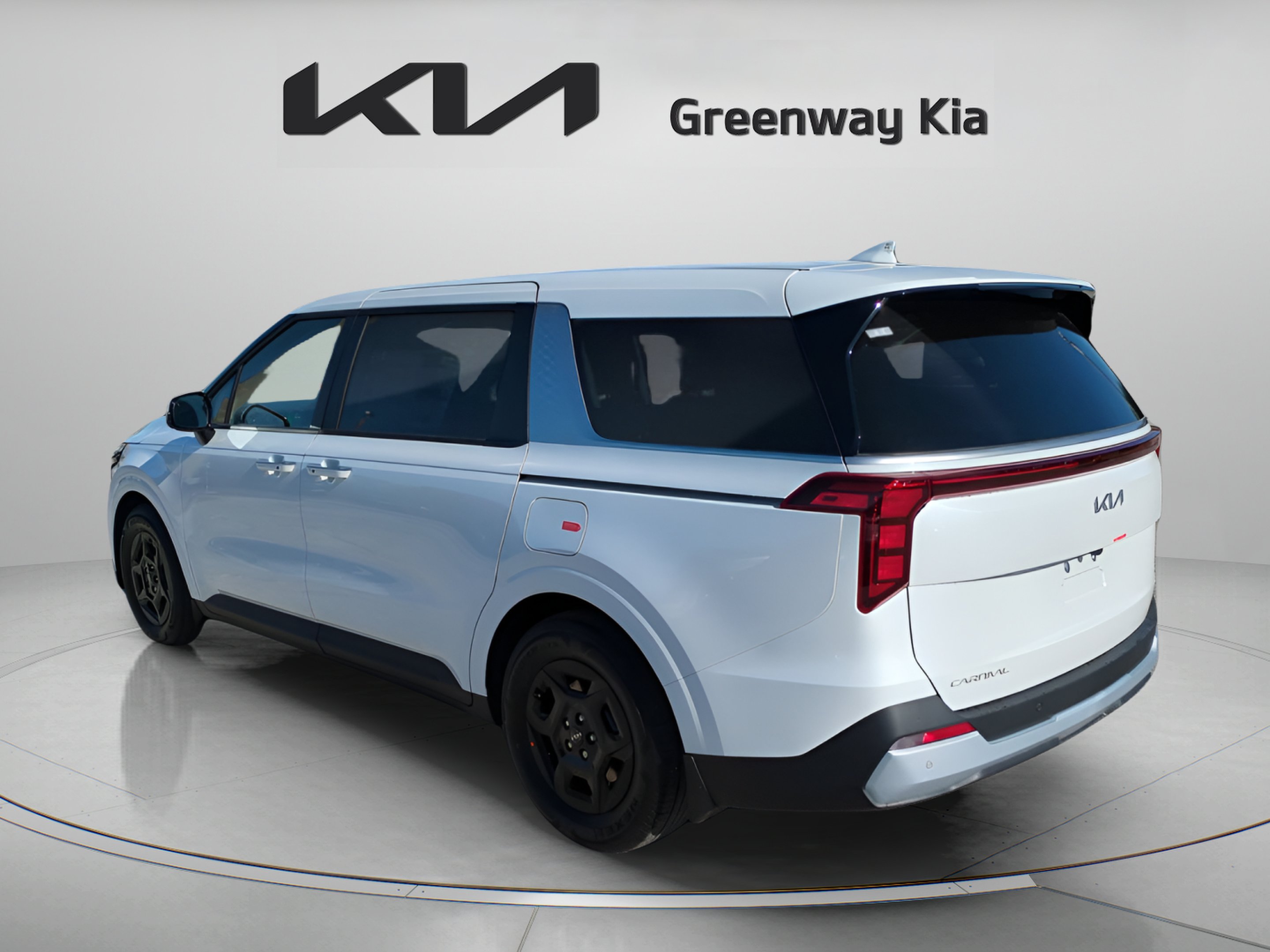 New 2026 Snow White Pearl Kia LXS image 6