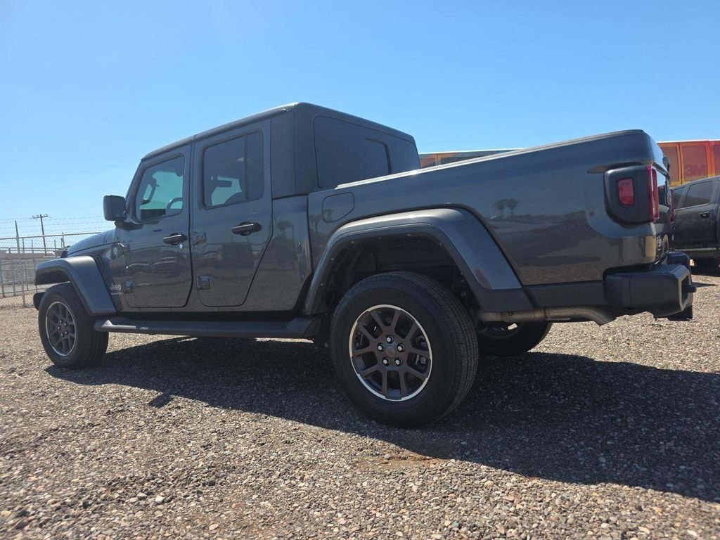 Used 2023 Gray Jeep Overland image 4