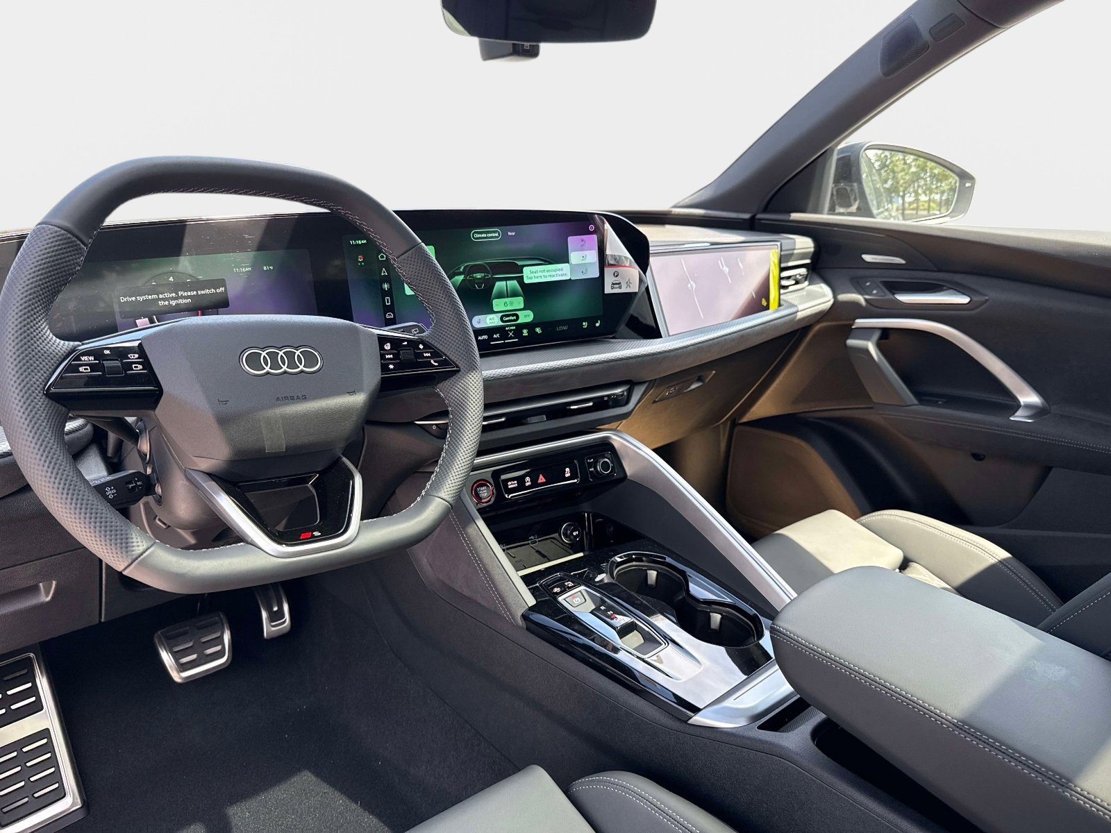 New 2026 Daytona Gray Pearl Effect Audi Premium Plus image 15