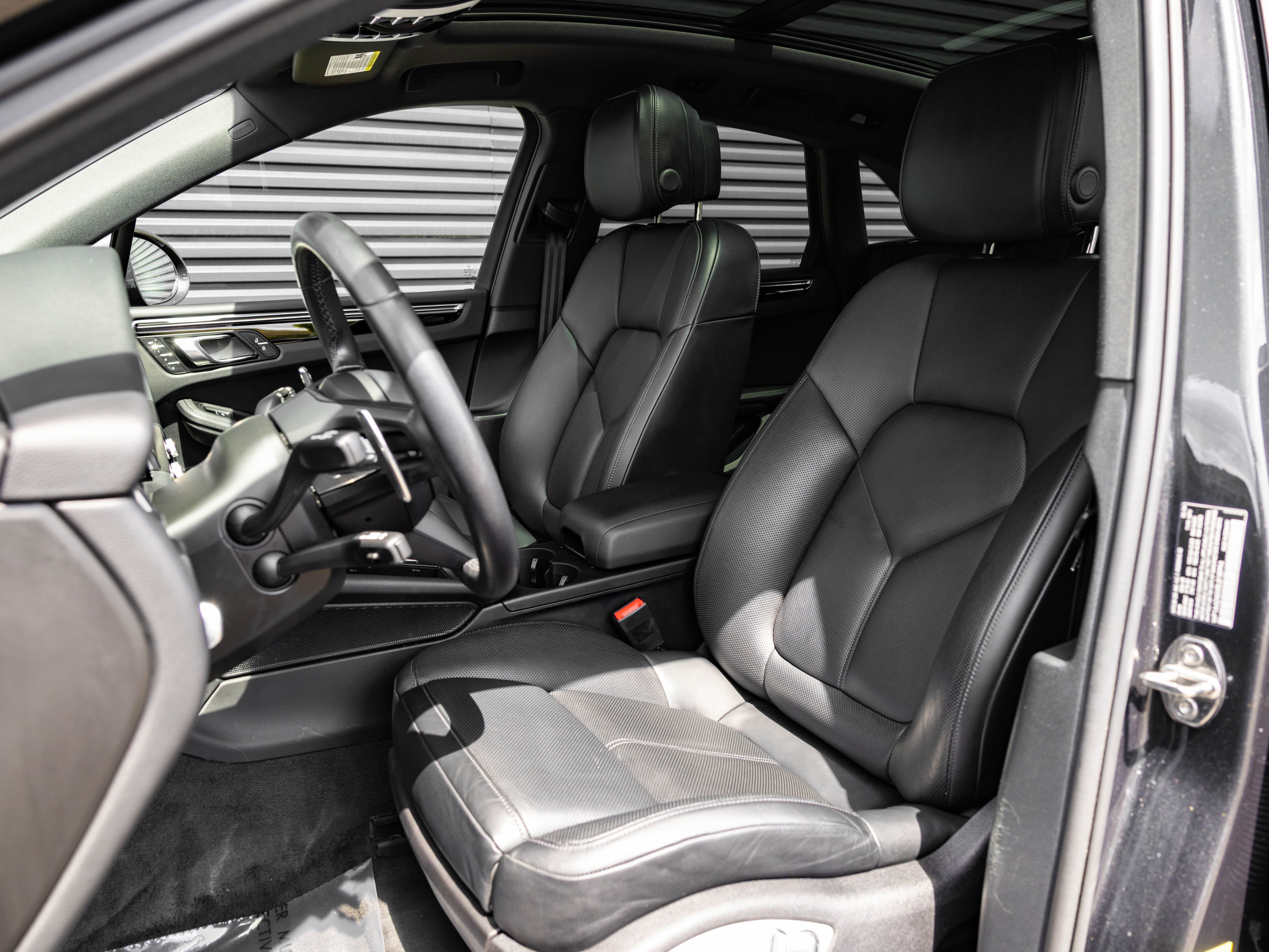 Certified Used 2024 Grey Porsche Base image 6