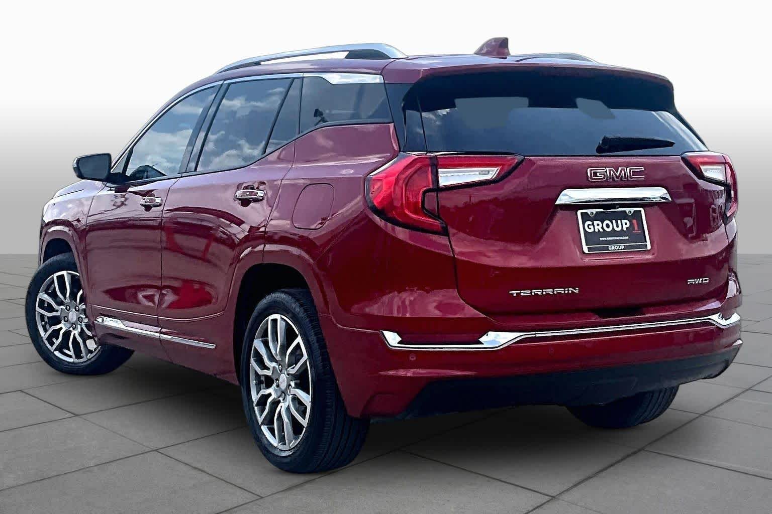 Used 2024 Volcanic Red Tintcoat GMC Denali image 12