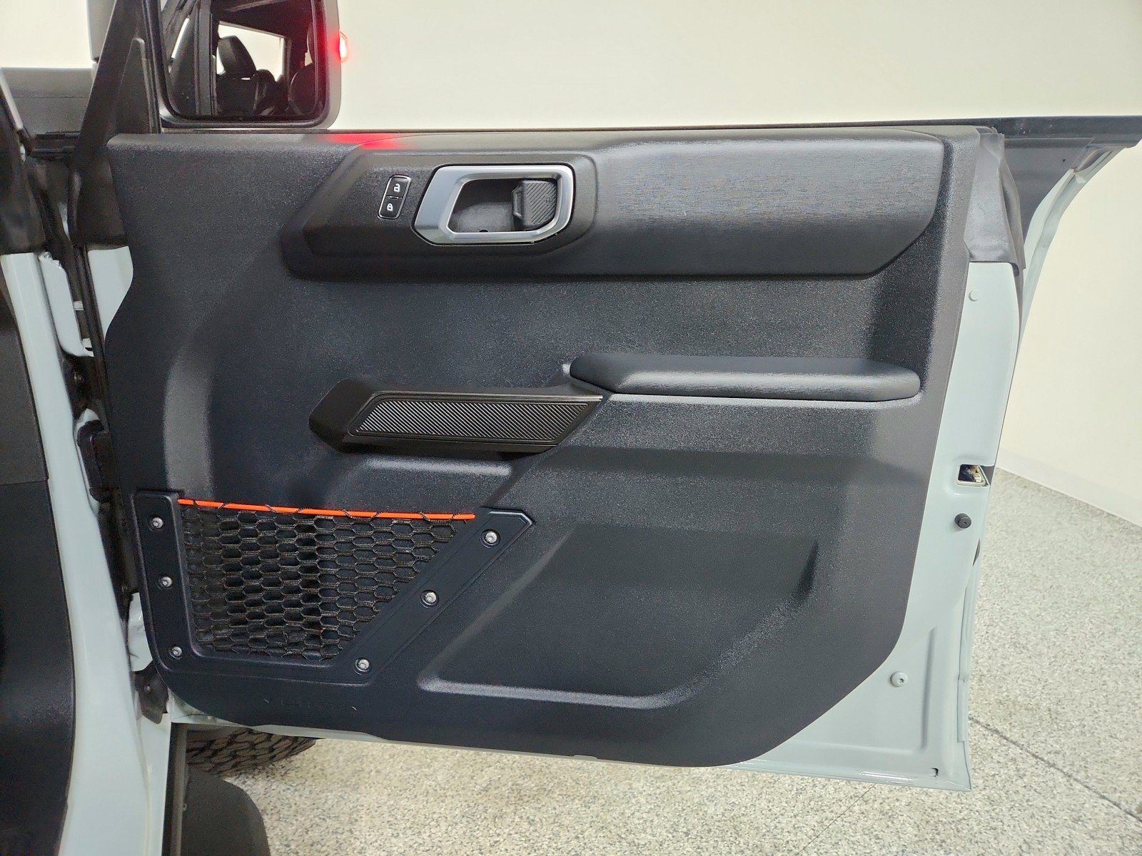 Used 2022 GRAY Ford Raptor image 28