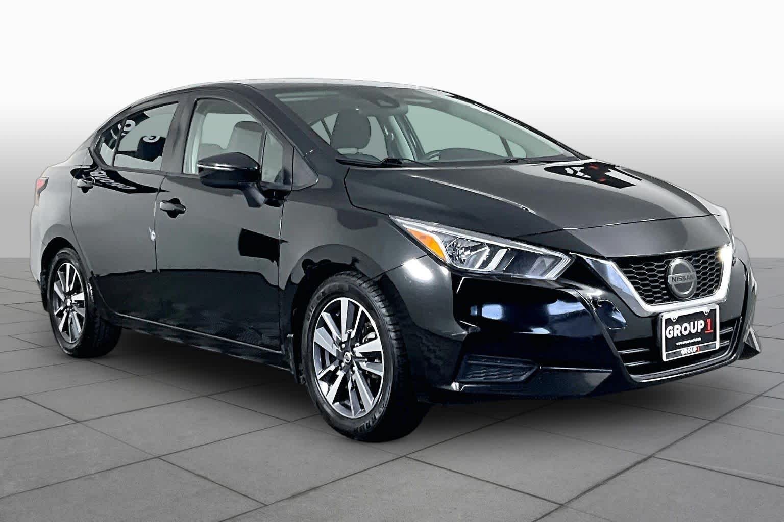 Used 2021 Super Black Nissan SV image 3