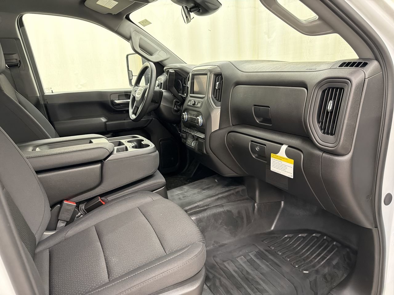 2026 GMC Sierra 2500HD Pro - Photo 14