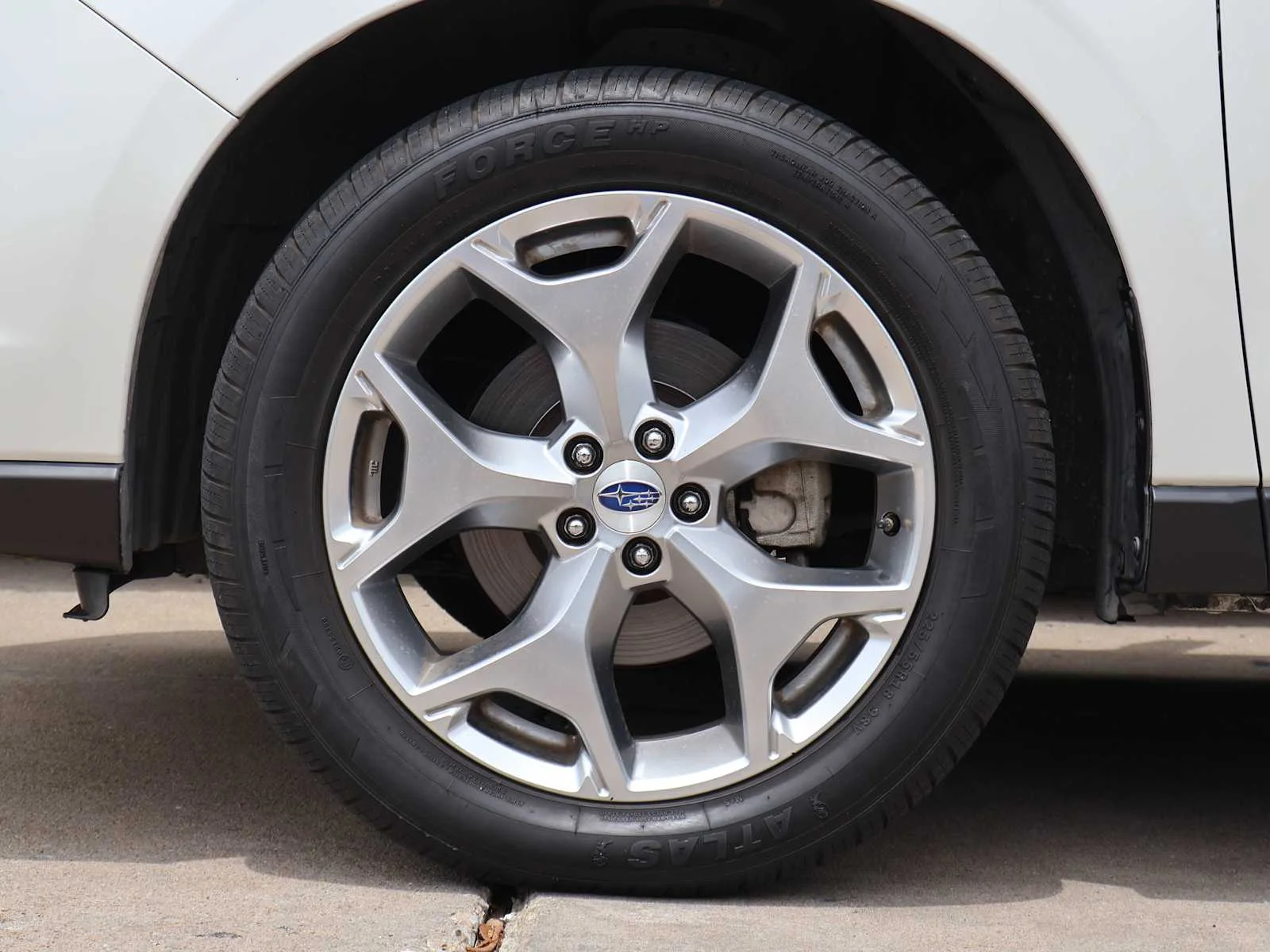 Used 2017 Crystal White Pearl Subaru Touring image 7