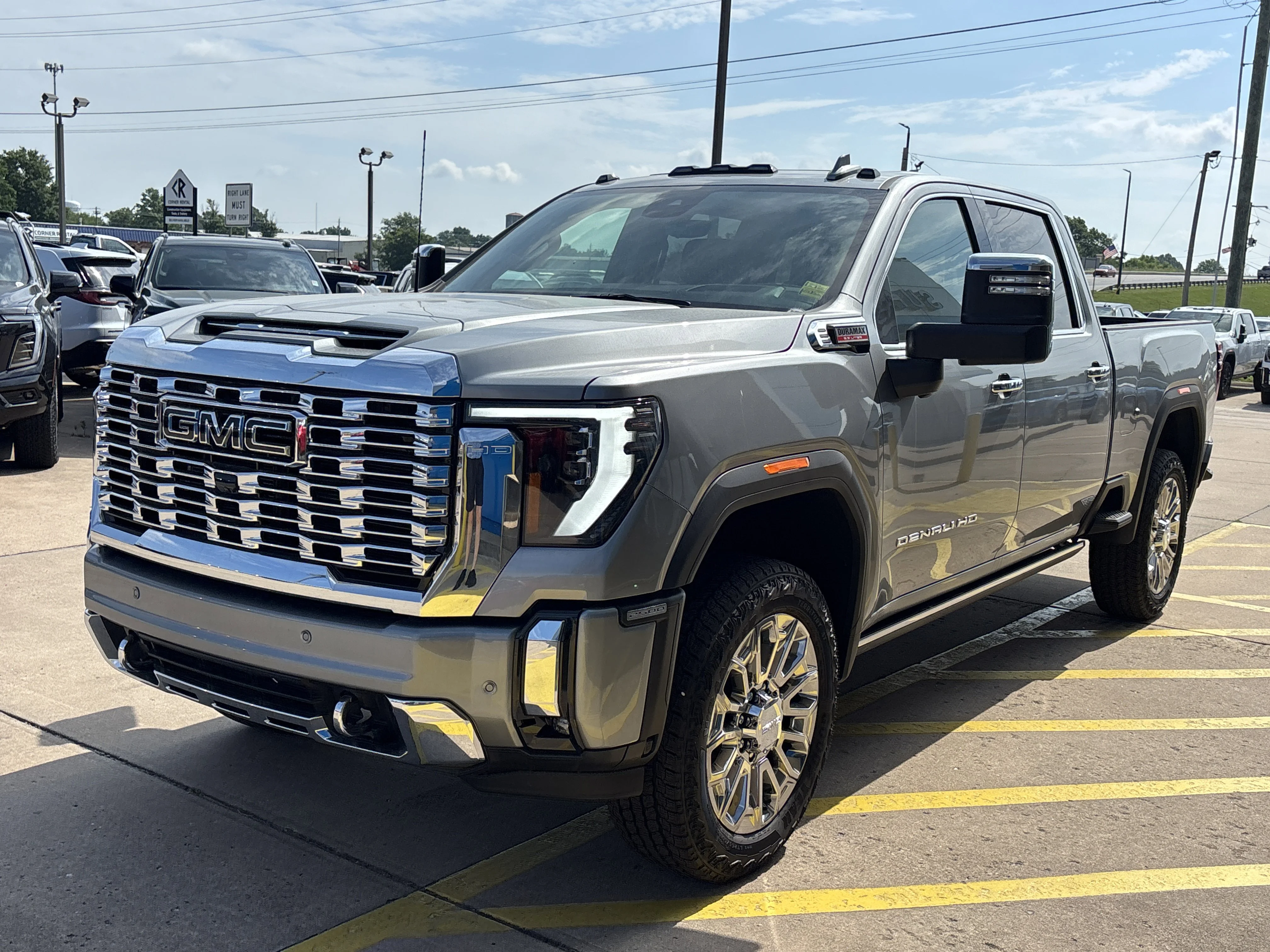 2026 GMC Sierra 2500HD Denali - Photo 8