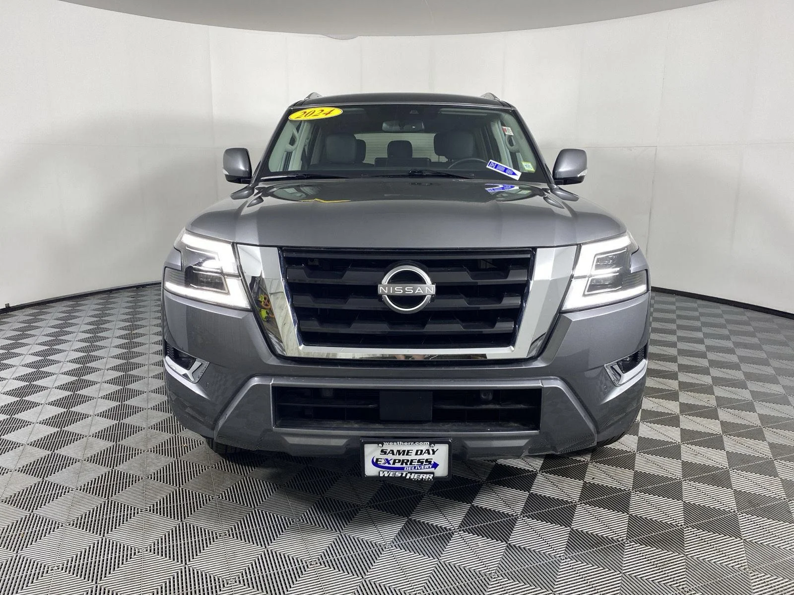Used 2024 Gun Metallic Nissan SV image 3