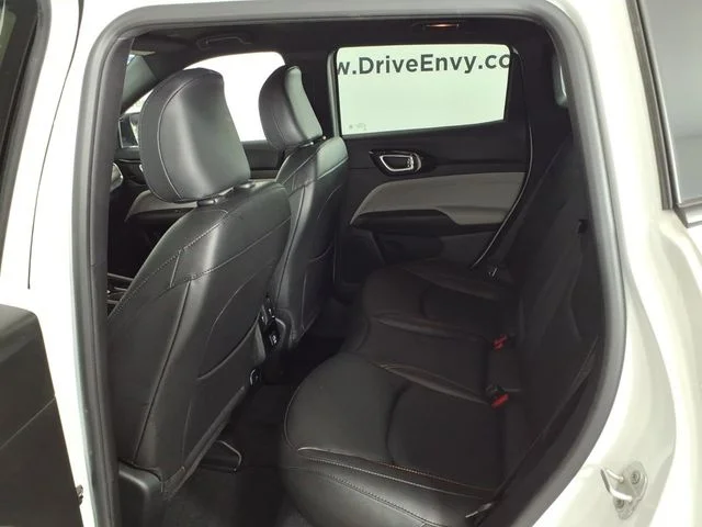 Used 2024 White Jeep Limited image 9