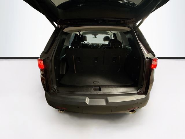 Used 2019 BLACK CURRANT METALLIC Chevrolet LT Cloth image 27