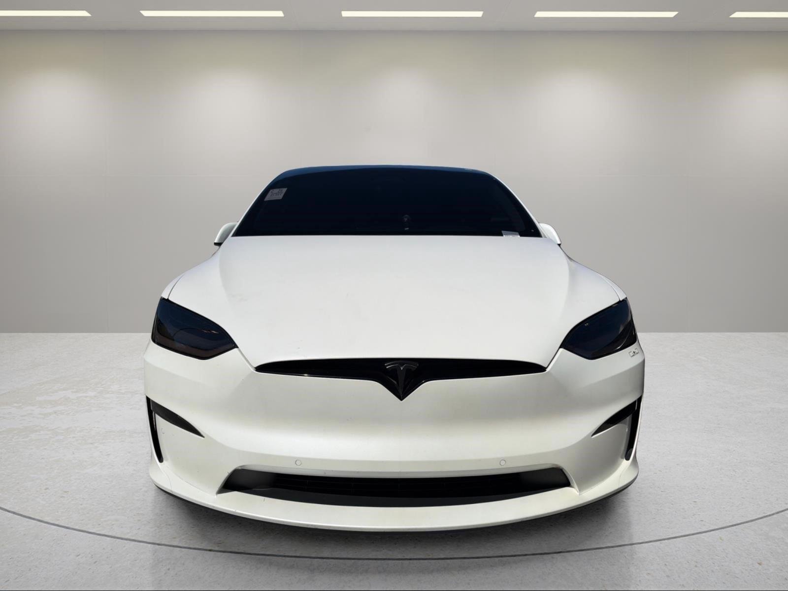 Used 2022 Pearl White Multi-Coat Tesla Plaid image 6