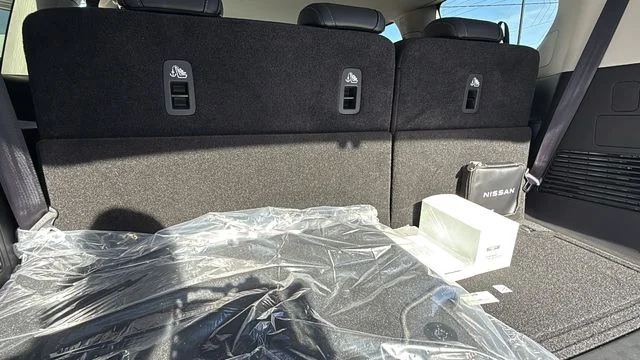 2026 Nissan Armada SV - Photo 24