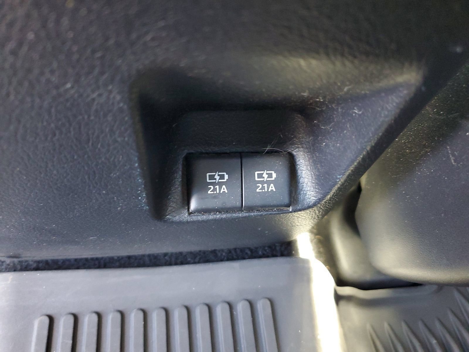 Used 2022 Silver Toyota TRD Off-Road Premium image 11