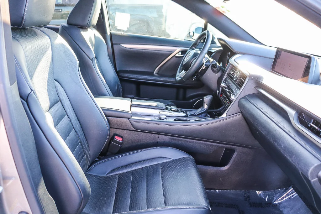 Used 2017 Silver Lexus 450h F Sport image 20