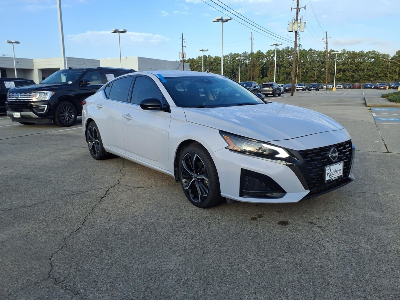 Used 2024 Gray Sky Pearl Nissan 2.5 SR image 3