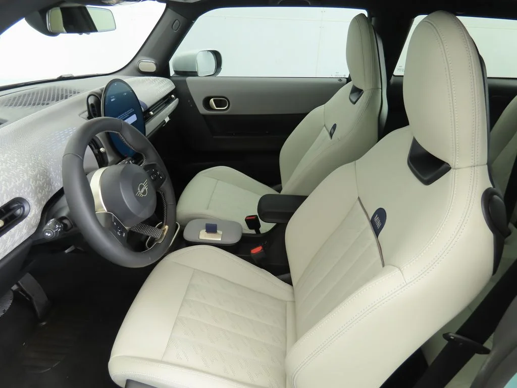 2026 MINI Hardtop 2 Door S - Photo 25