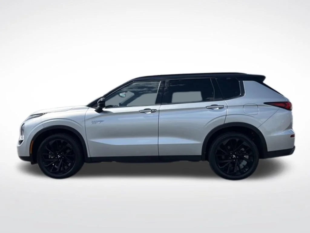 2025 Mitsubishi Outlander Plug-in Hybrid