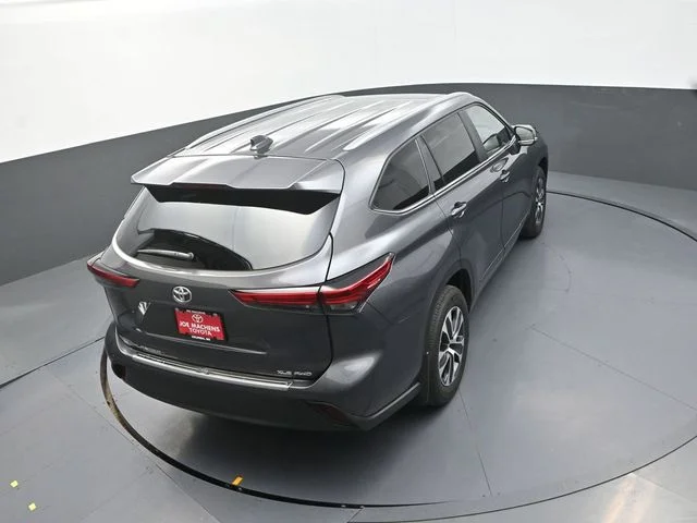 Used 2023 Gray Toyota XLE image 28