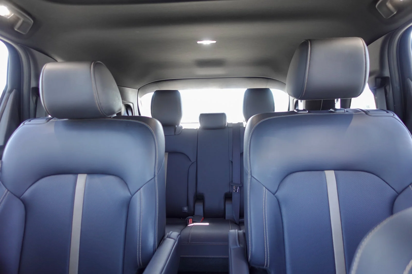 Certified Used 2024 Deep Crystal Blue Mica Mazda Premium Plus image 15