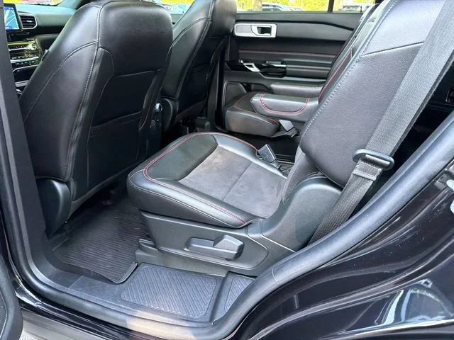 Used 2022 Black Ford ST-Line image 21